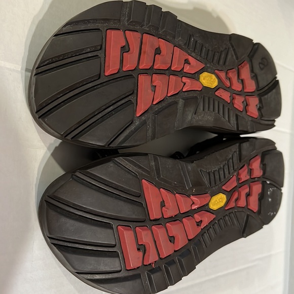 EUC Chaco Z2 Unaweep Brown Stitch performance sandal toe loop Southwestern W8 - Picture 8 of 10